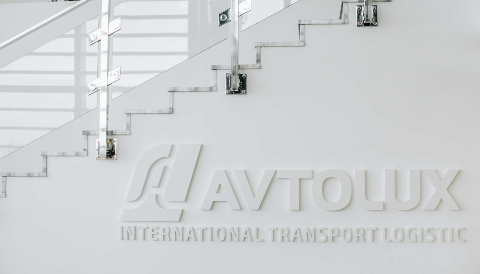 Фото 51 — автопарк AVTOLUX